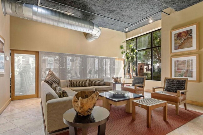 Building Photo - 401 16th St NW