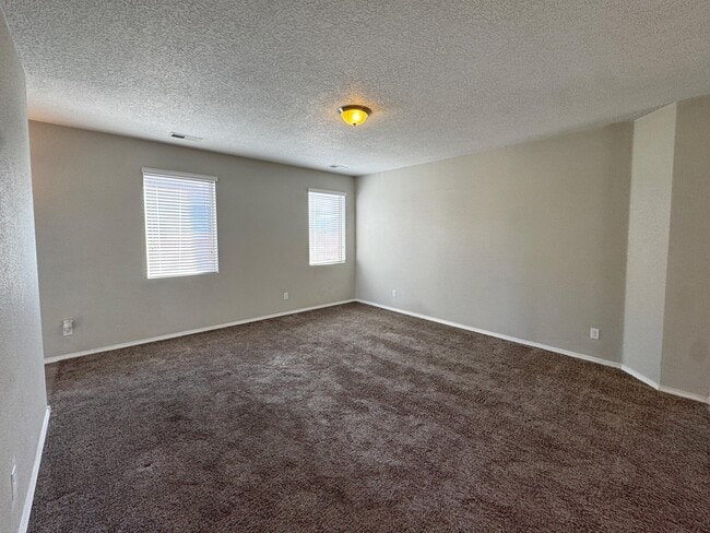 Building Photo - 6732 Oro Valley Rd NW