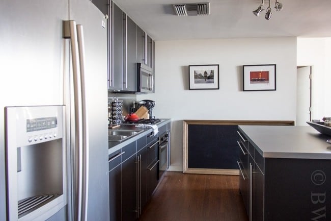 Building Photo - 257 S Spring St