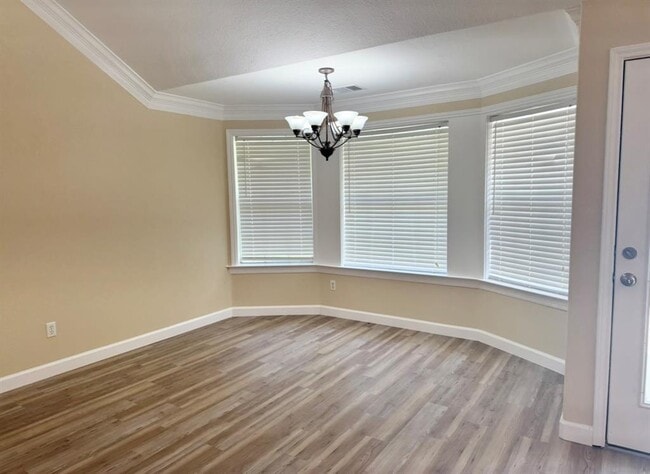 Building Photo - 1306 Meadow Cove