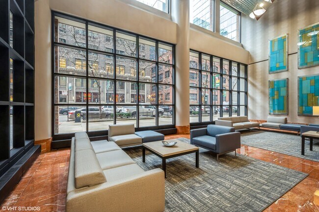 Building Photo - 211 E Ohio St