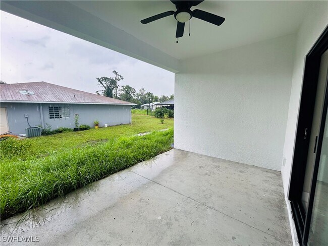 Building Photo - 149 Meadow Rd