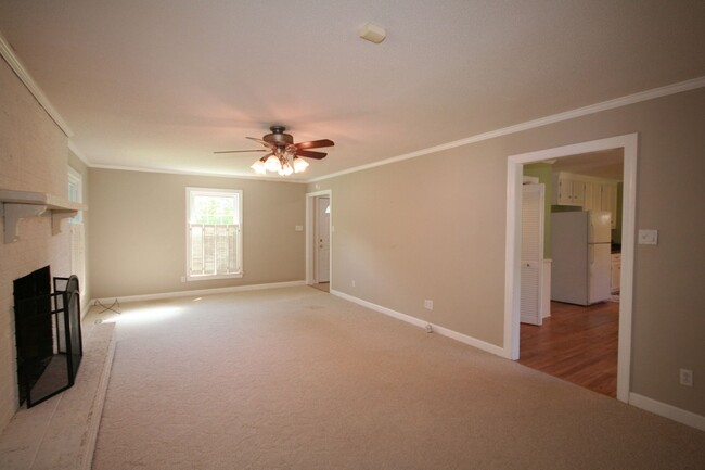 Building Photo - WONDERFUL 2-STORY HOME IN WALNUT CREEK *SP...