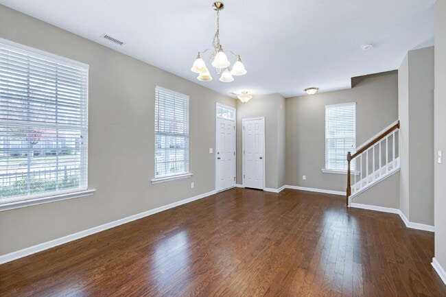 Building Photo - 1038 Ileagnes Rd