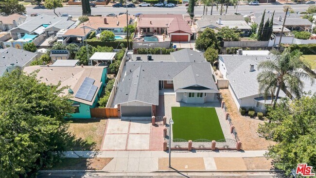 Building Photo - 24112 Gilmore St