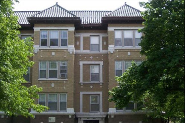 Building Photo - 400 N Taylor Ave