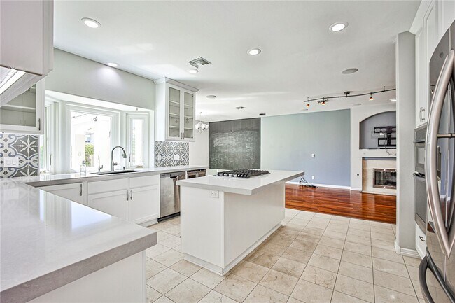 Building Photo - 3137 Beach View Ct