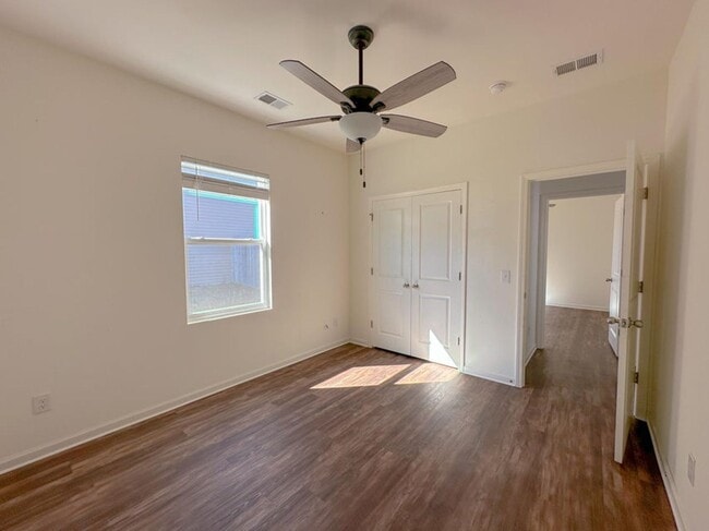 Building Photo - Home in Cane Bay Plantation