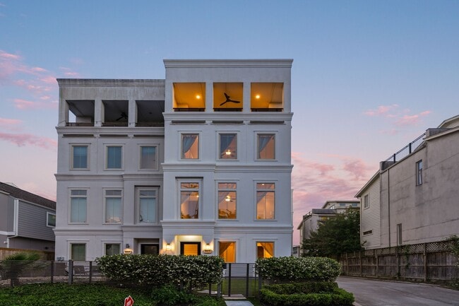 Building Photo - 1812 Rosedale St