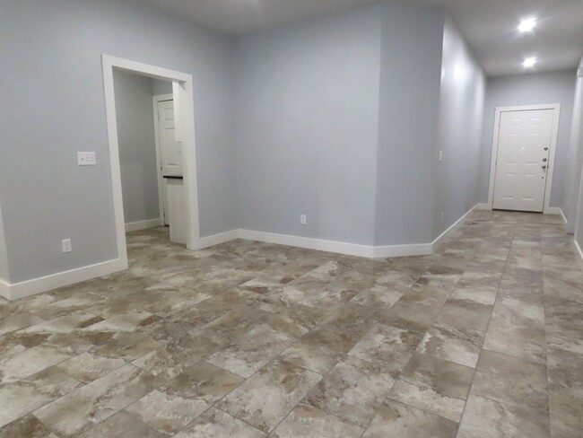 Building Photo - Bullard ISD! Gorgeous 2 Bedroom, 1 Bath Du...