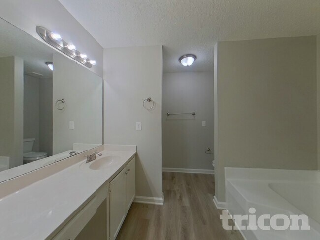 Building Photo - 7920 Cadmium Ct