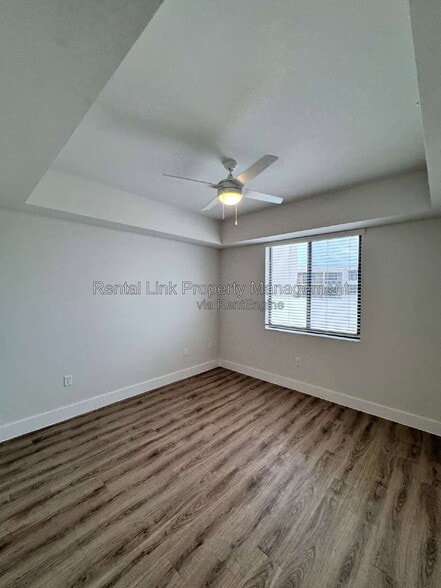 Building Photo - 414 Cape Coral Pkwy E