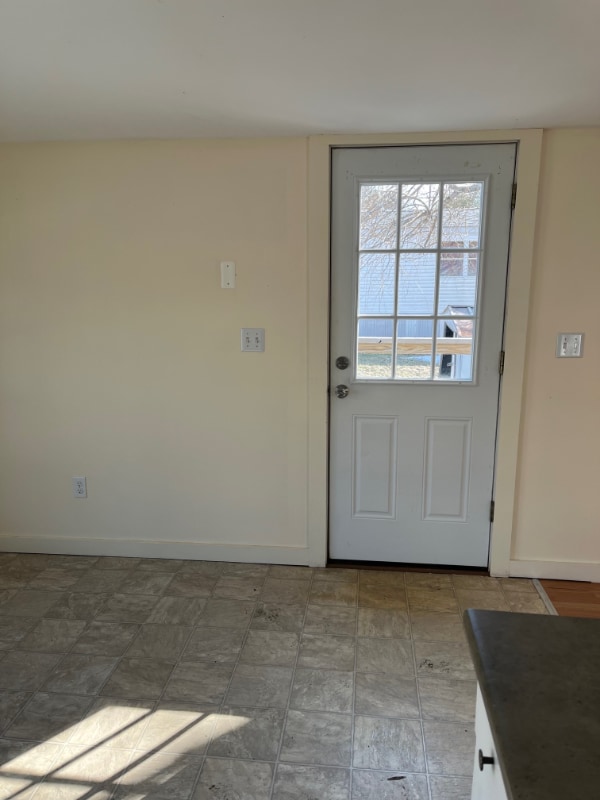 Building Photo - 23 Harriman Cove Rd