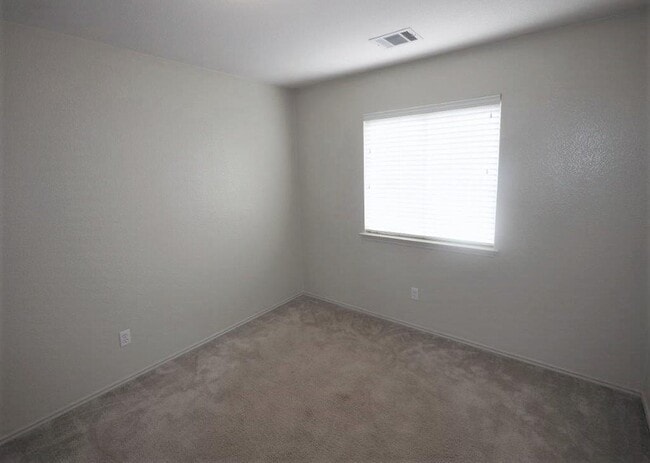 Building Photo - 14424 Mowsbury Dr