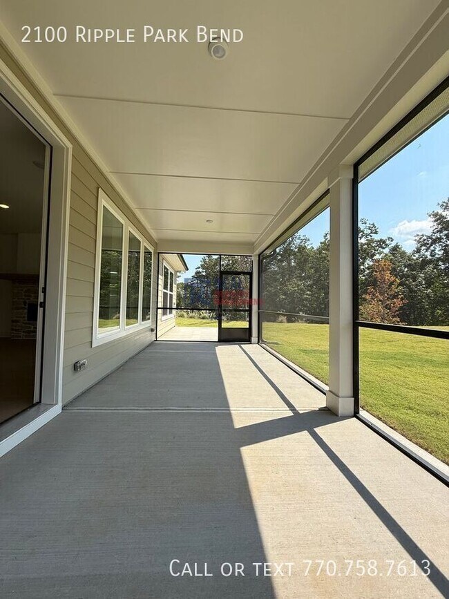 Building Photo - 2100 Ripple Pk Bnd