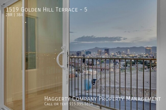 Building Photo - 1519 Golden Hill Terrace