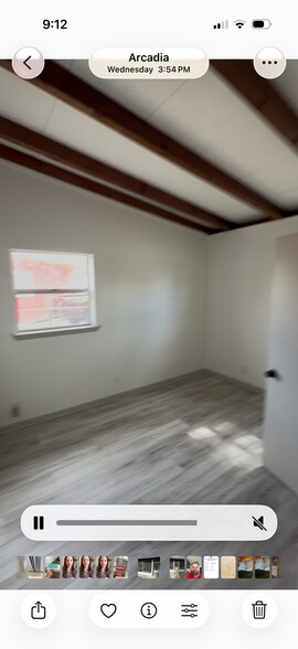 Building Photo - 142 Bridle Path