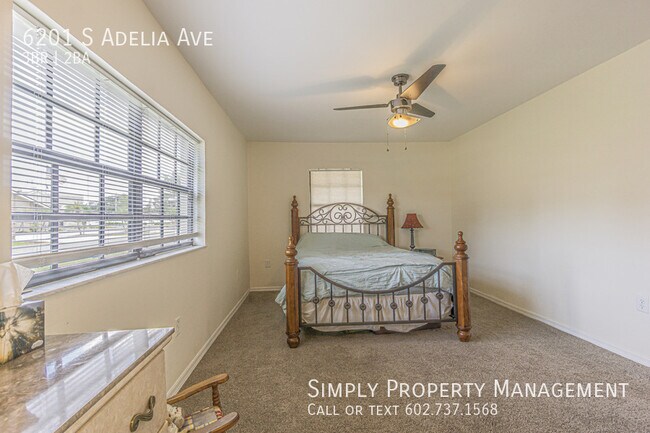 Building Photo - 6201 S Adelia Ave