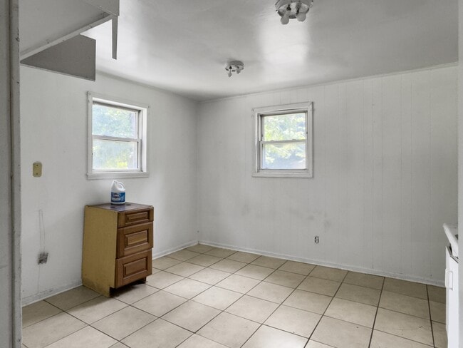 Building Photo - 1137 Carter Rd