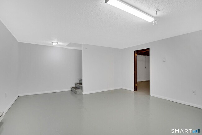 Building Photo - 61 Brandywine Ln