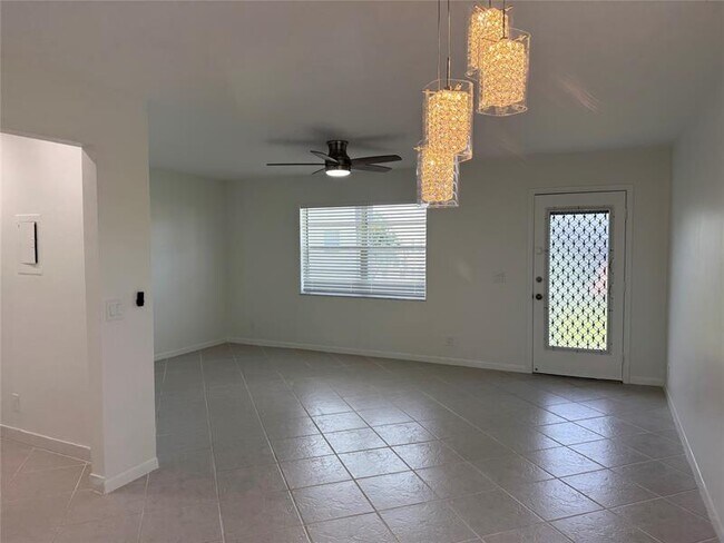Building Photo - 768 Normandy Trail