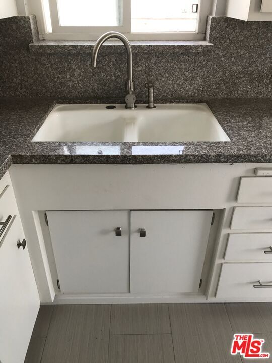 Building Photo - 2018 S Longwood Ave