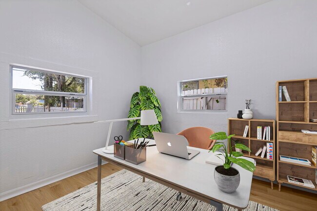 Building Photo - 2710 22nd Ave S