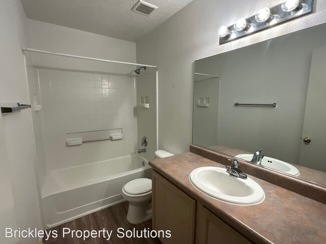 Building Photo - 3 br, 2 bath House - 5820 Night Shadow Ave NW