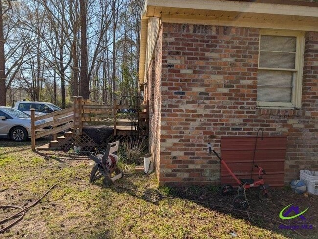 Building Photo - 1198 Hendrick Rd