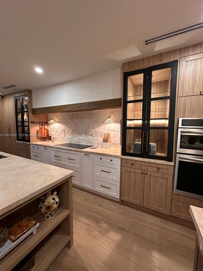 Building Photo - 7400 SW 166th St