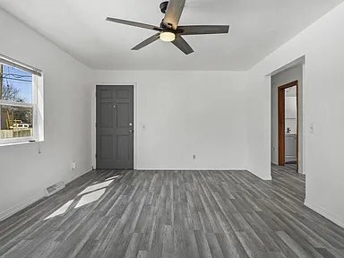 Building Photo - 5604 Bjelde Ln