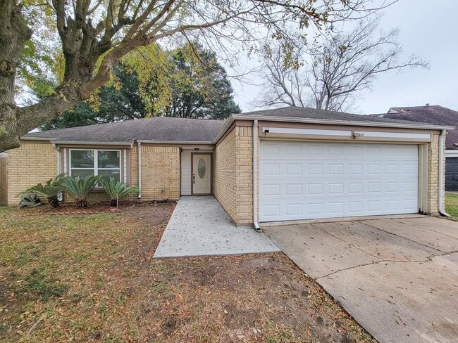 Building Photo - 10010 Sagecanyon Dr