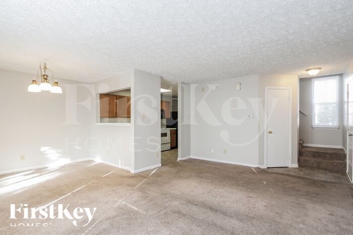 Building Photo - 5144 Stanhope Ln