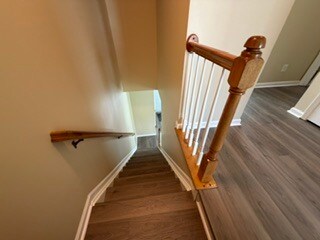 Upstairs Hallway - 502 Brittany Way