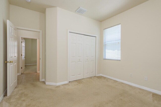 Building Photo - 4515 Fieldview Cir