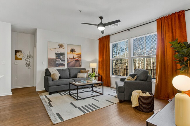 Building Photo - Mazza Grandmarc