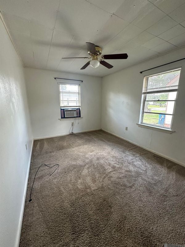 Building Photo - 334 Maryland Ave