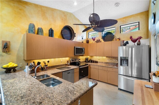 Primary Photo - 2206 Anchorage Ln