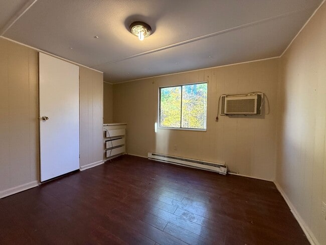 Building Photo - Home for Rent