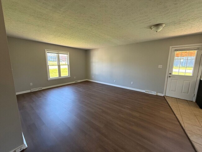 Building Photo - 410 Western Green Ave
