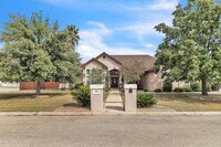 Building Photo - 401 Ceniza Ridge Dr