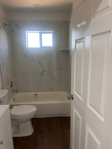 Building Photo - 571 Camino Arviso