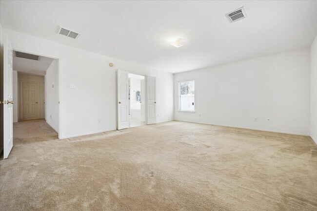 Building Photo - 15627 Haleys Landing Ln