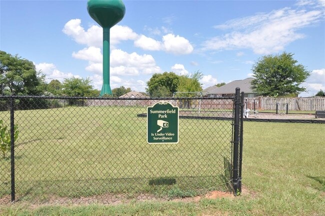 Building Photo - 172 Sunnybrook Dr