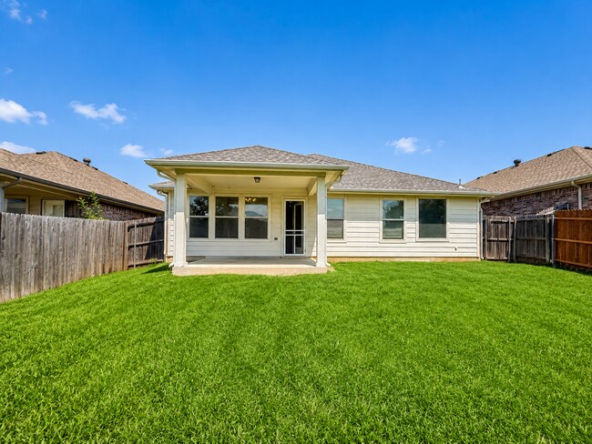 Building Photo - 10420 Devin Ln