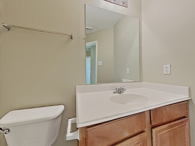 Building Photo - 17307 Beretta Bend Dr