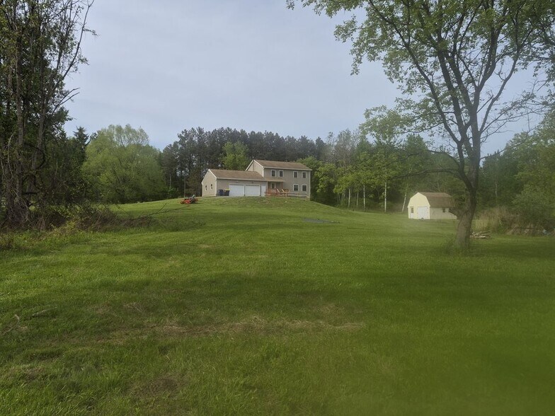 Building Photo - 2090 Watson Hulbert Rd