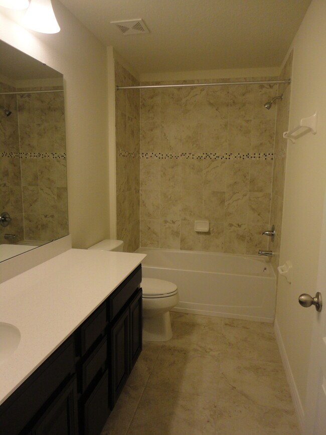 Building Photo - 3/2.5 Town Home in Winter Park!