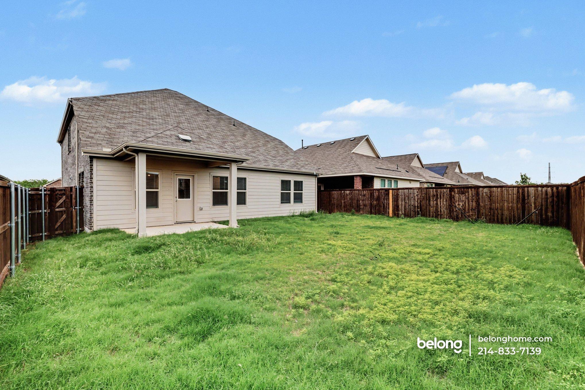 Building Photo - 3416 Kingsview Dr