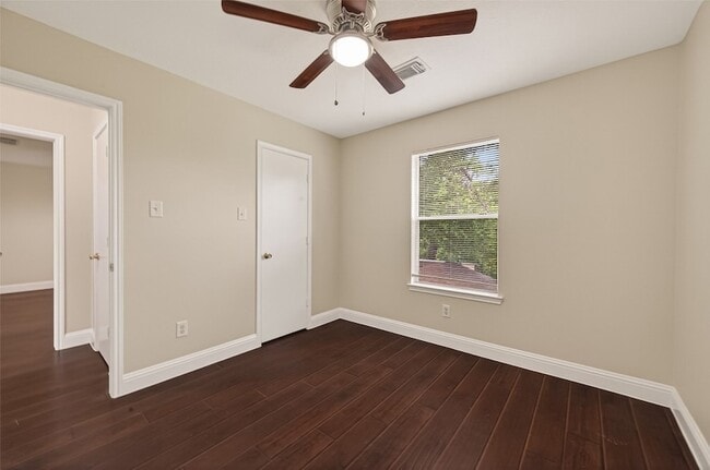 Building Photo - 16715 N Mist Dr
